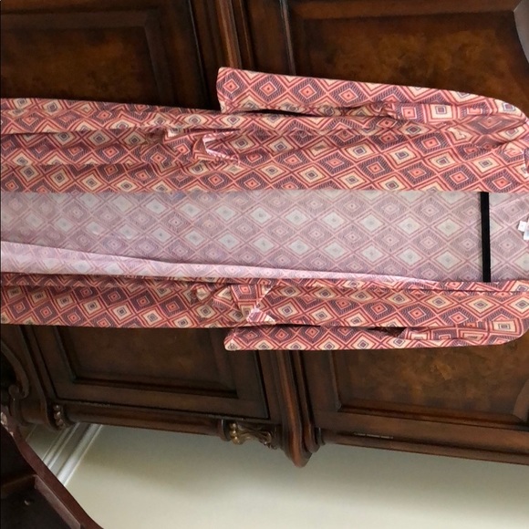 Lularoe Sarah - Picture 1 of 3